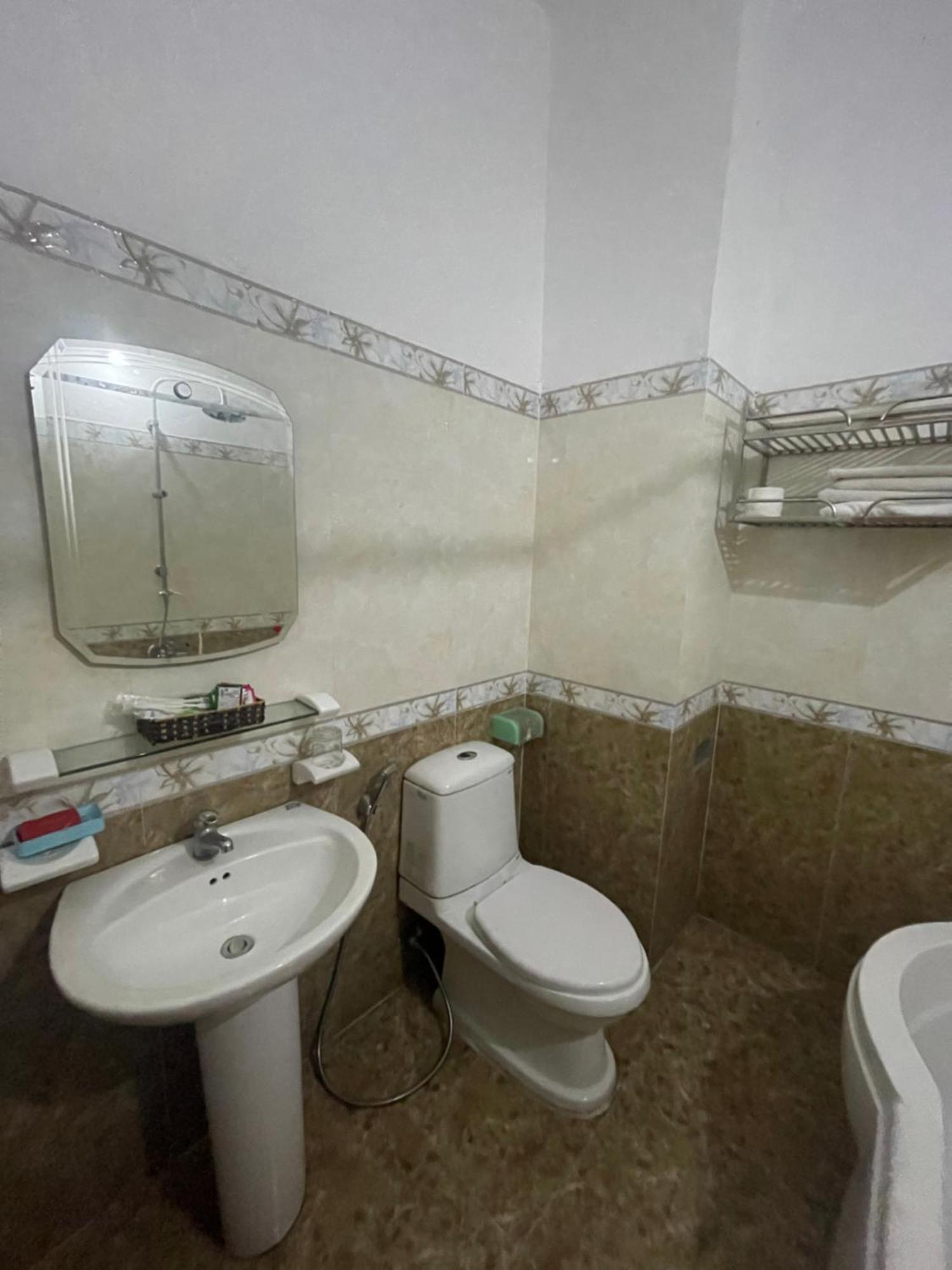 Oyo 553 Truong Giang Hotel Ντα Νανγκ Εξωτερικό φωτογραφία