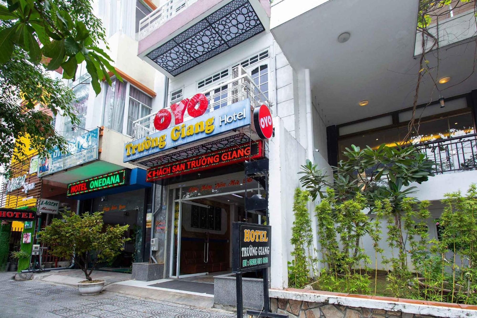 Oyo 553 Truong Giang Hotel Ντα Νανγκ Εξωτερικό φωτογραφία